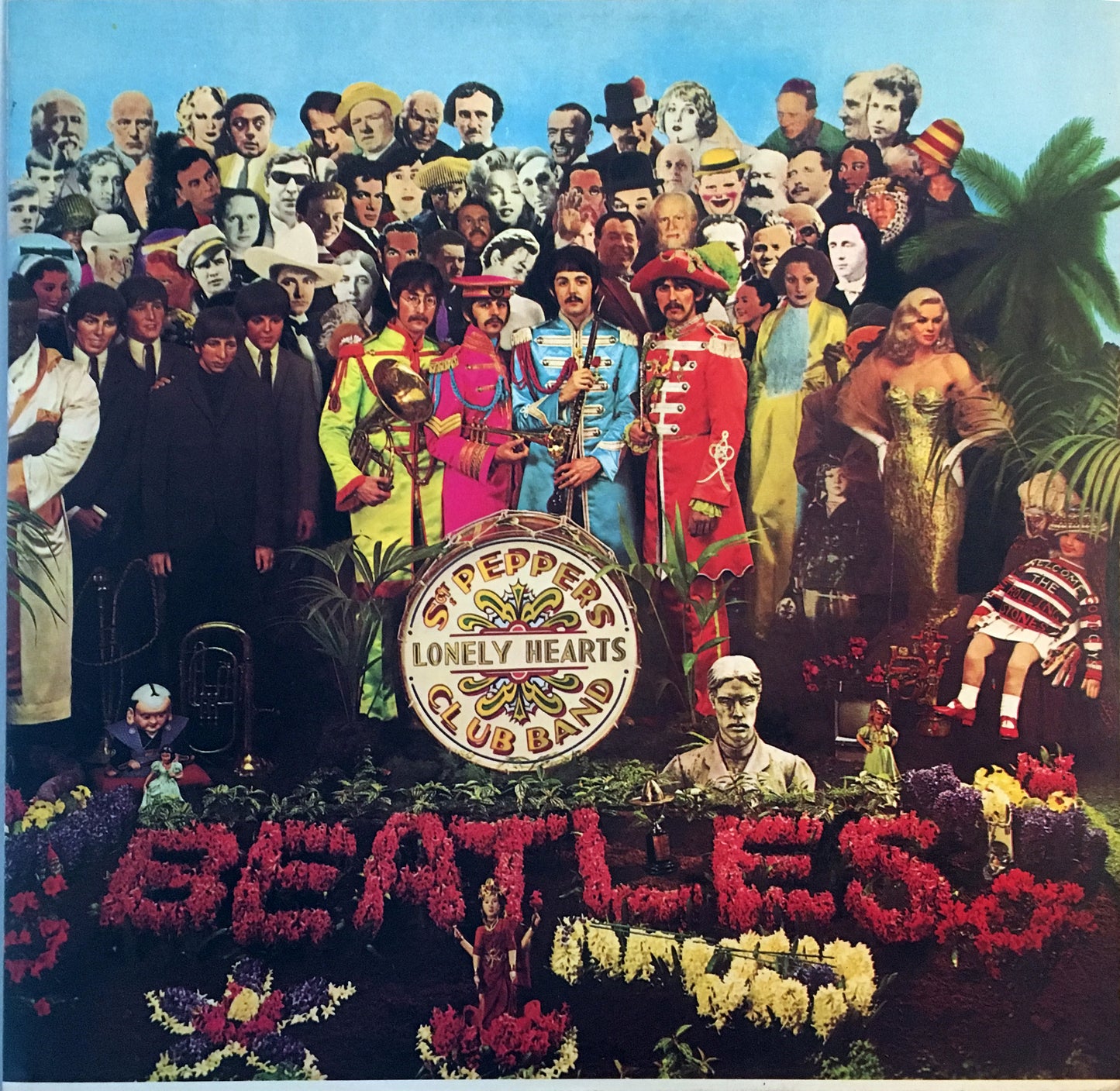 THE BEATLES - SGT. PEPPER'S LONELY HEARTS CLUB BAND